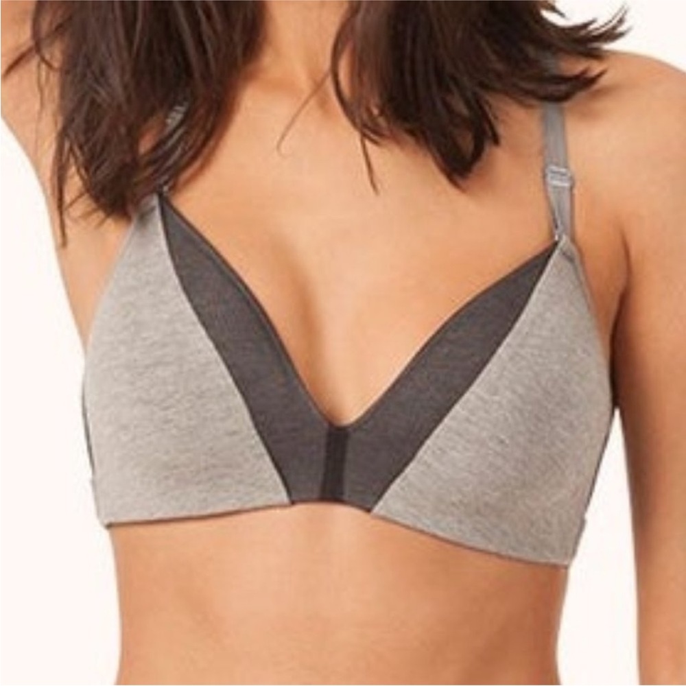 LIVELY All-Day Deep V No-Wire
